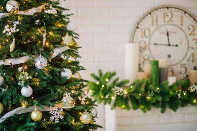 5 Mistakes You May Be Making When Decorating for the Holidays - thespruce.com