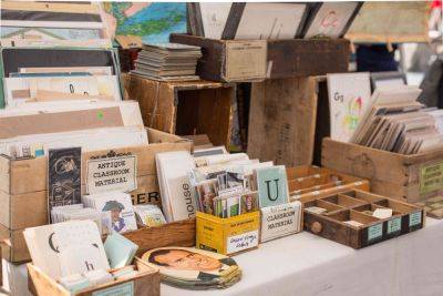 7 Tips to Score Big at Summer Antique and Flea Markets - thespruce.com - Usa