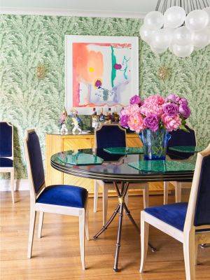 Why Pretty Botanical Wallpapers Are the Perfect Look for Any Season - bhg.com - New York - state Texas