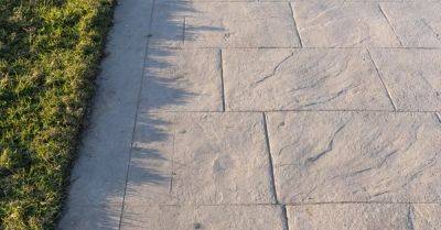 How to Cut Concrete Pavers the Right Way - hometalk.com