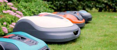 Best robotic lawn mowers to buy in 2023 - gardenersworld.com - Britain