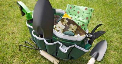 Best Gear and Tote Bags for Gardening | Gardener's Path - gardenerspath.com
