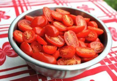 Tomatoes from seed: 2 secrets - awaytogarden.com