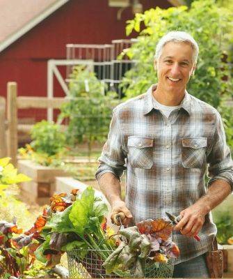 Reunited! a special podcast with joe lamp’l of ‘growing a greener world’ and joegardener.com - awaytogarden.com