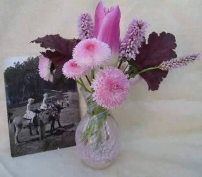 In a Vase on Monday: Remembering my Big Sister - ramblinginthegarden.wordpress.com