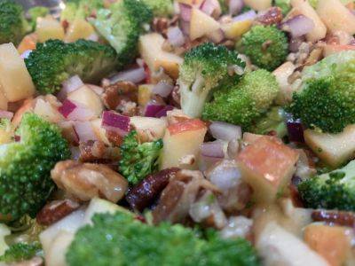 Broccoli, Apple, Pecan Salad - hgic.clemson.edu
