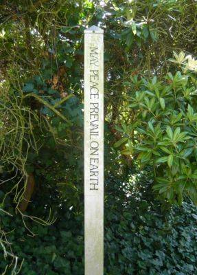 Absence of War or Peace Gardens - gardenerstips.co.uk - Usa - Britain - county Garden