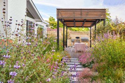 This Gorgeous Yard Proves a Flower-Filled Meadow Is Possible, Even in a Small Space - bhg.com - state California