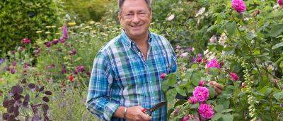 Alan Titchmarsh solves your gardening problems - gardenersworld.com