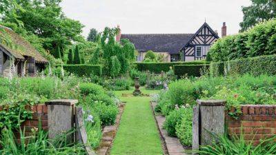 Gardener Claus Dalby on one of his all-time favourite cottage gardens | House & Garden - houseandgarden.co.uk