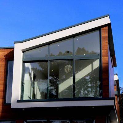 Landscaping with Aluminum Windows: Design Ideas and Tips - gardencentreguide.co.uk