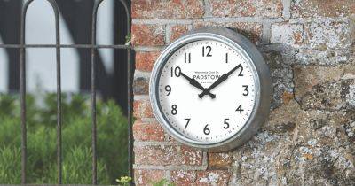 8 of the best garden clocks | BBC Gardeners’ World Magazine - gardenersworld.com
