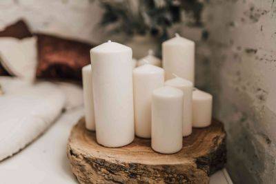 Here's How to Make Adorable Spring Napkin Print Candles - thespruce.com