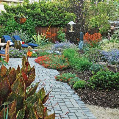 Planting Plan to Optimize a Small Garden Space - finegardening.com