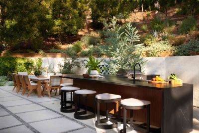 5 Tips for Designing the Ultimate Outdoor Kitchen, Pros Share - thespruce.com