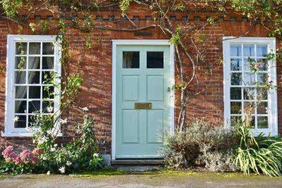 8 exterior renovations to improve your home’s kerb appeal - growingfamily.co.uk