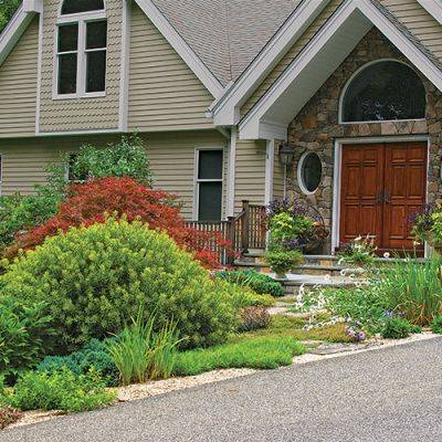 A Welcoming Approach to Entryway Garden Design - finegardening.com