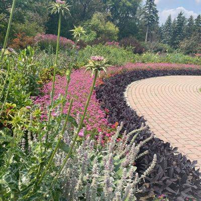 GPOD on the Road: Assiniboine Park Gardens, Part 2 - finegardening.com - Britain - county Pacific - county Park