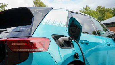 5 tips for first-time electric vehicle buyers - growingfamily.co.uk