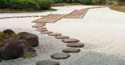 12 Zen Garden Ideas for a Relaxing Outdoor Space - gardenersworld.com - Japan