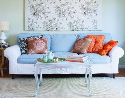 How to Style a Two-Toned Sofa to Elevate Your Living Room - bhg.com - New York