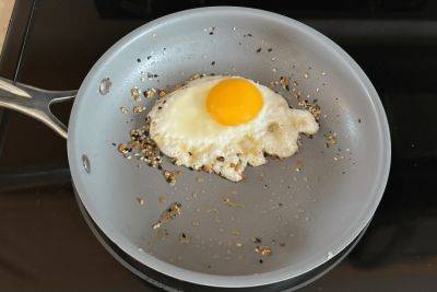 Fried Everything Eggs Belong on Your Bagel Sandwich - bhg.com - city New York - New York